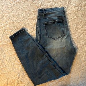 Grace & Lace Patch Pocket Waist Shaper Jeans sz12